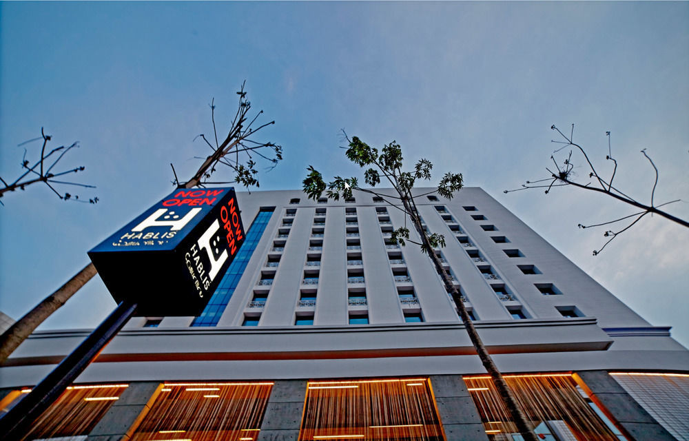 Hablis Chennai Hotell Exteriör bild